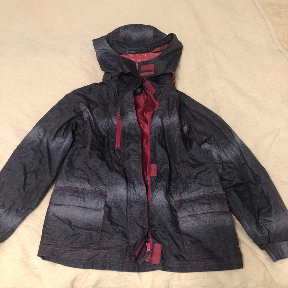 Athletech Kids Coat w/ removable hood